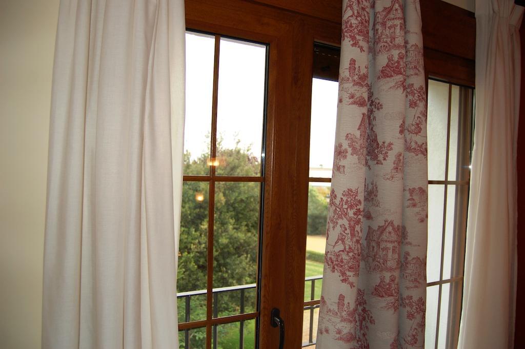 Hotel El Cortijo De Daimiel Room photo