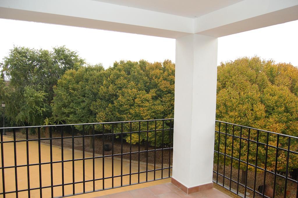 Hotel El Cortijo De Daimiel Room photo