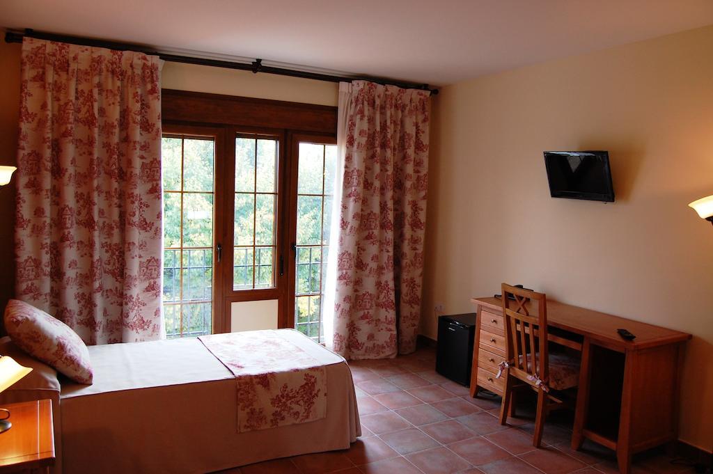 Hotel El Cortijo De Daimiel Room photo