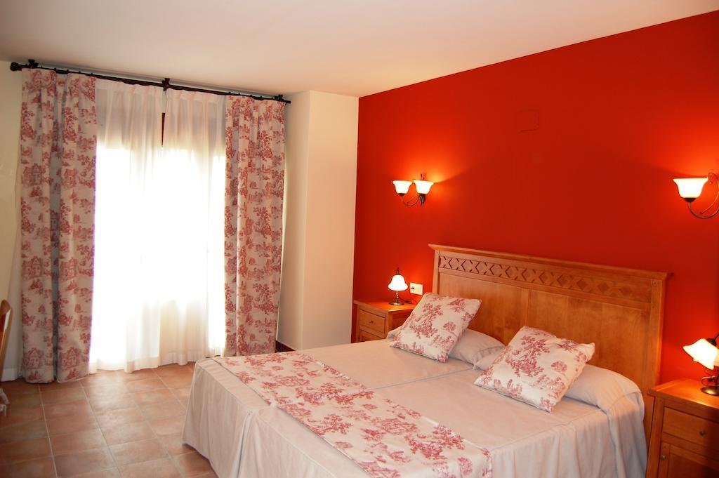 Hotel El Cortijo De Daimiel Room photo