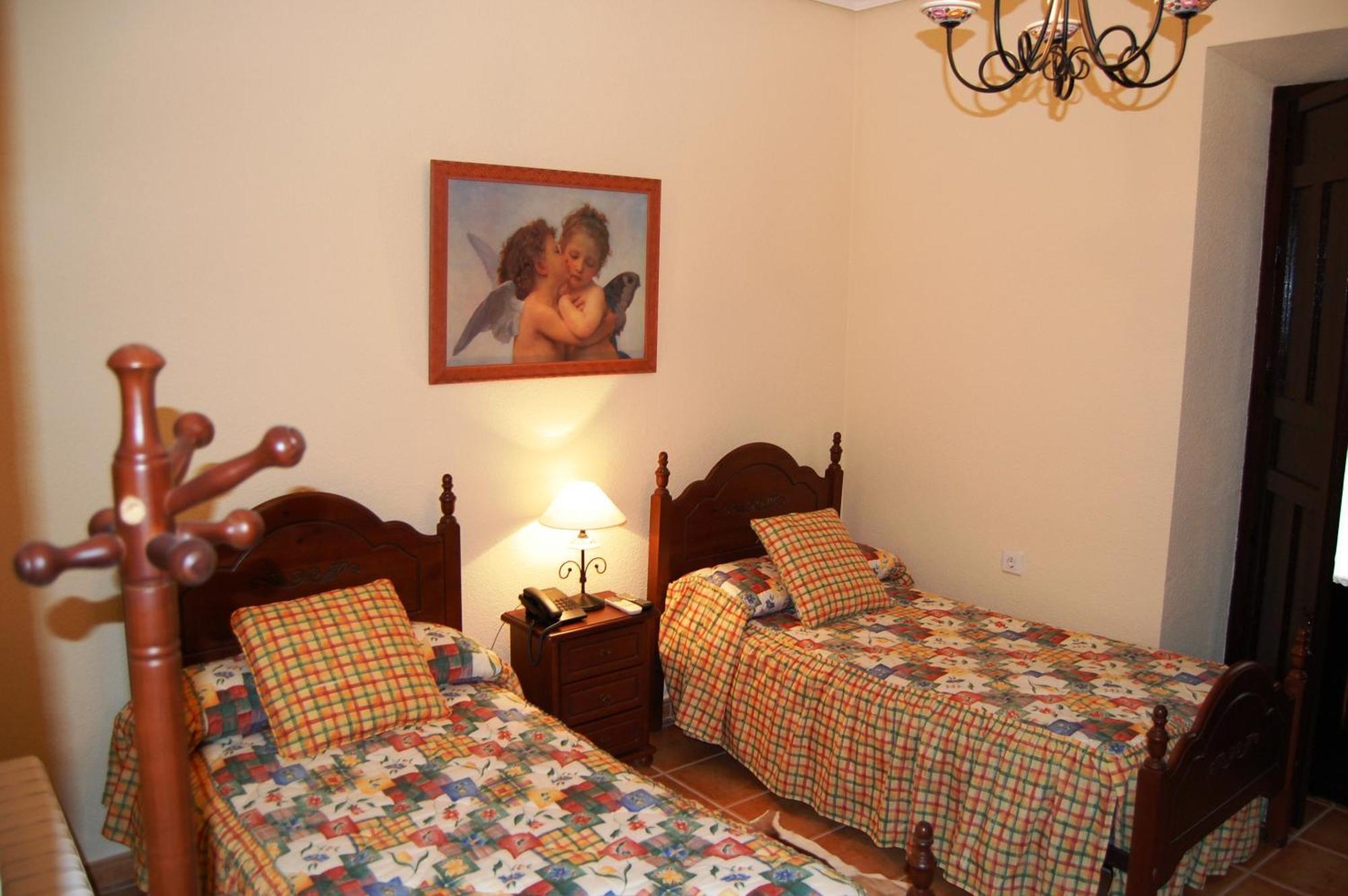 Hotel El Cortijo De Daimiel Room photo